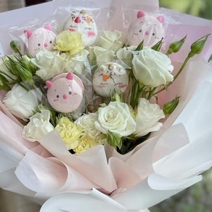 Macaron Bouquet